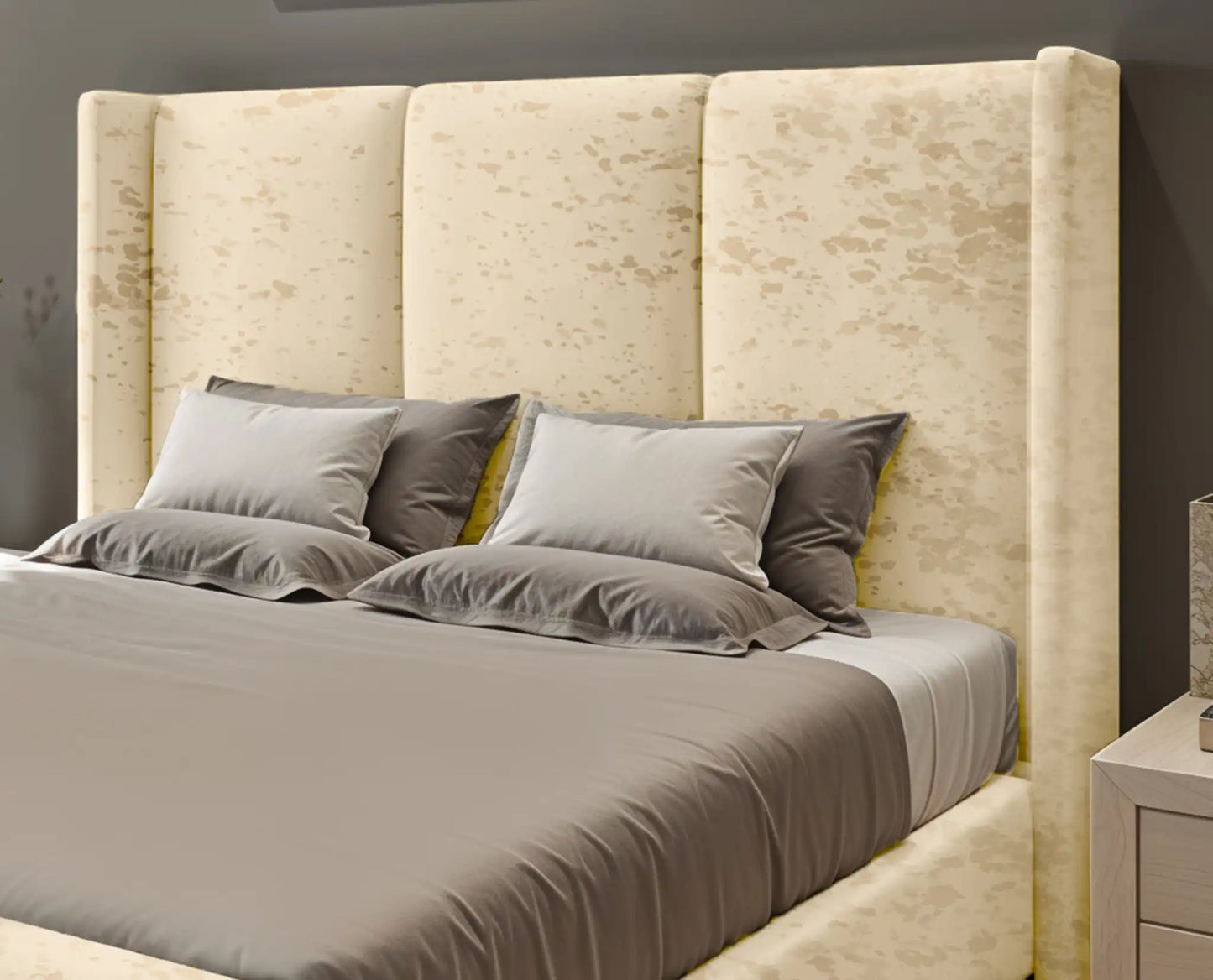 Miami winged Upholstered Bed
