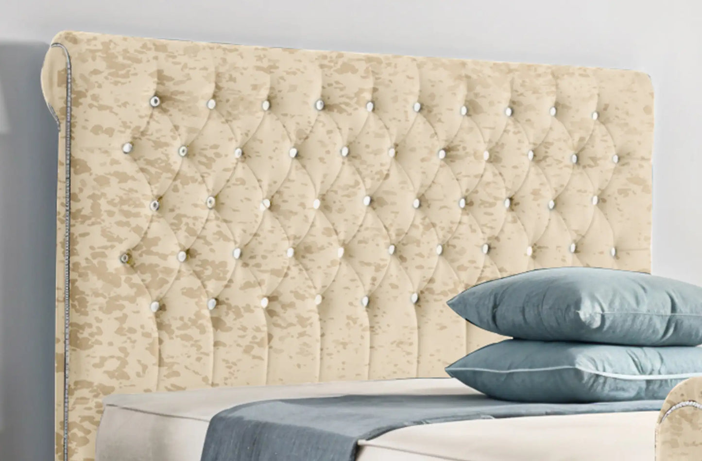 Arcade Sleigh Upholstered Bed