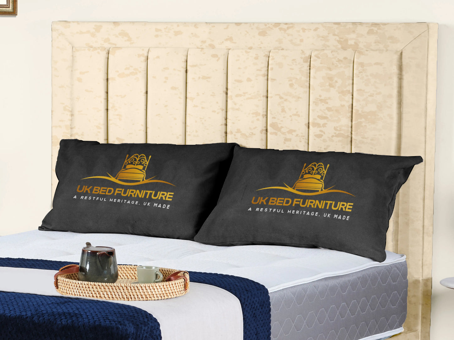 Sierra upholstered Bed