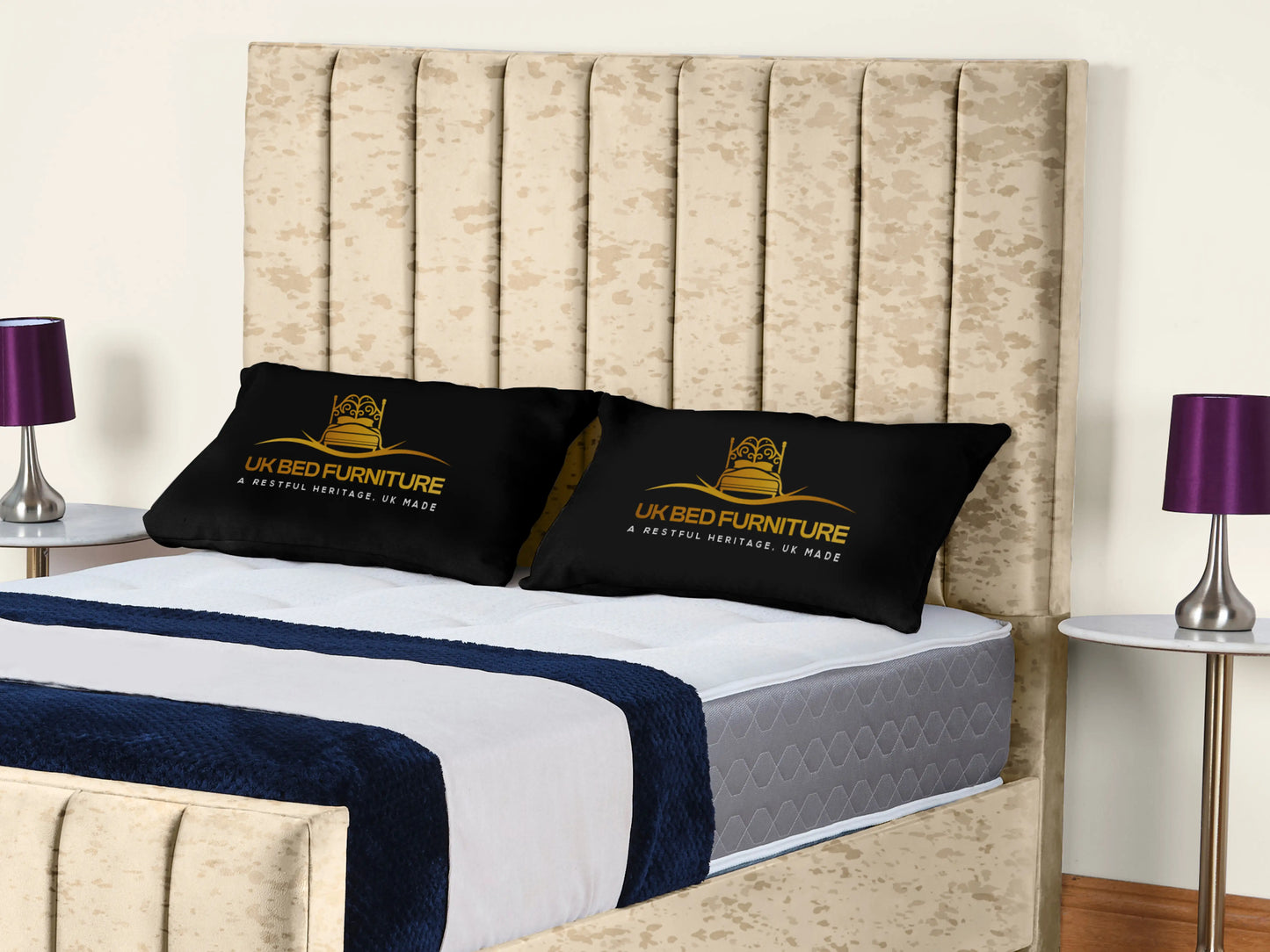 Lisburn Upholstered bed