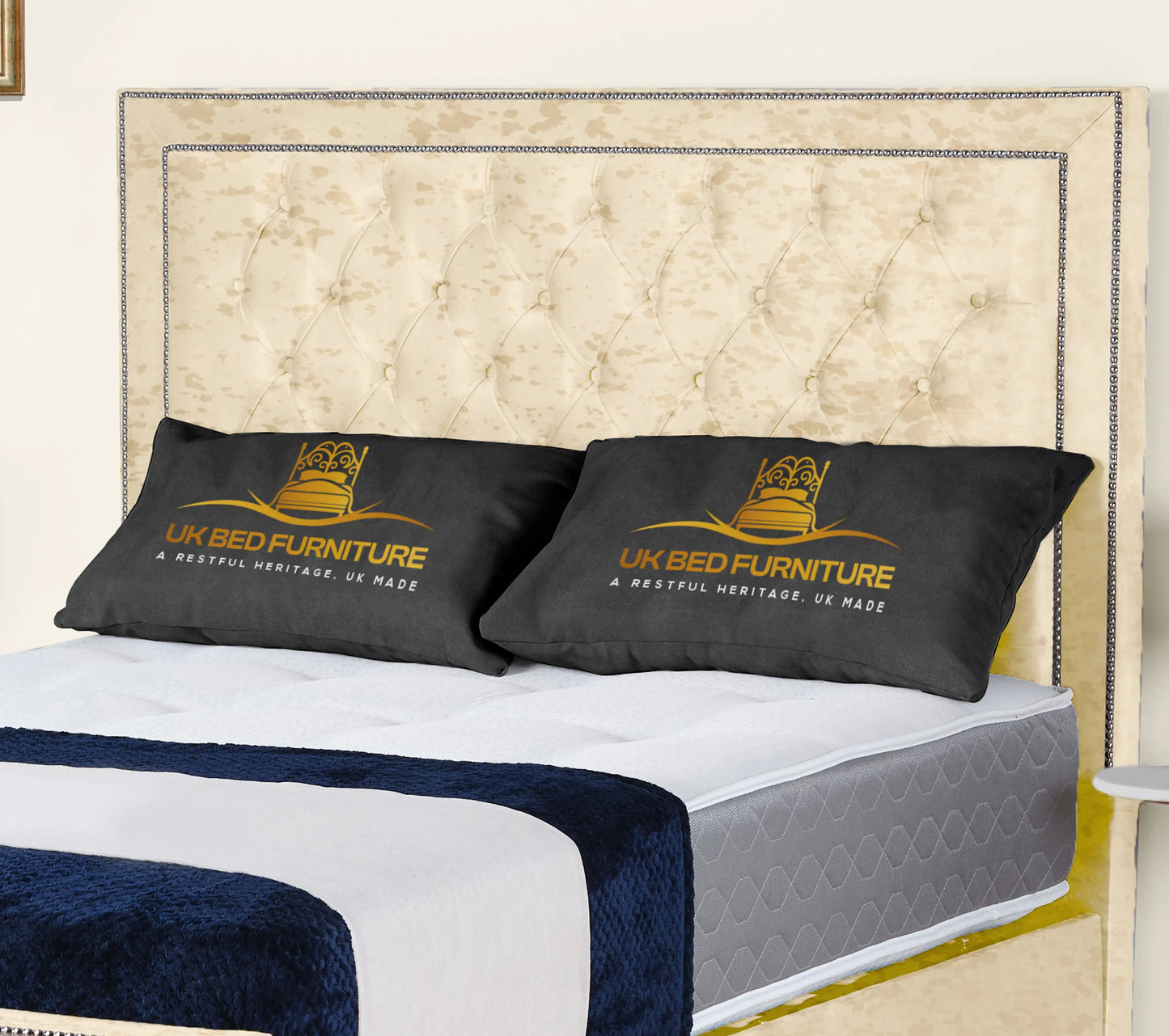 Hamilton Upholstered Bed