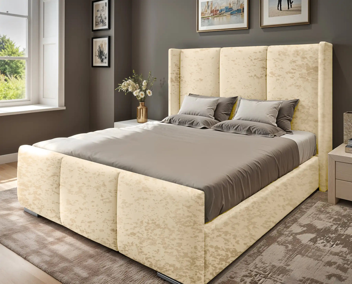 Miami winged Upholstered Bed