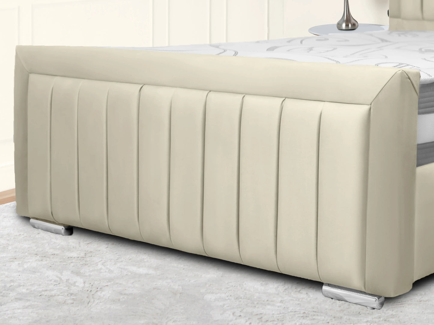 Madrid Upholstered bed