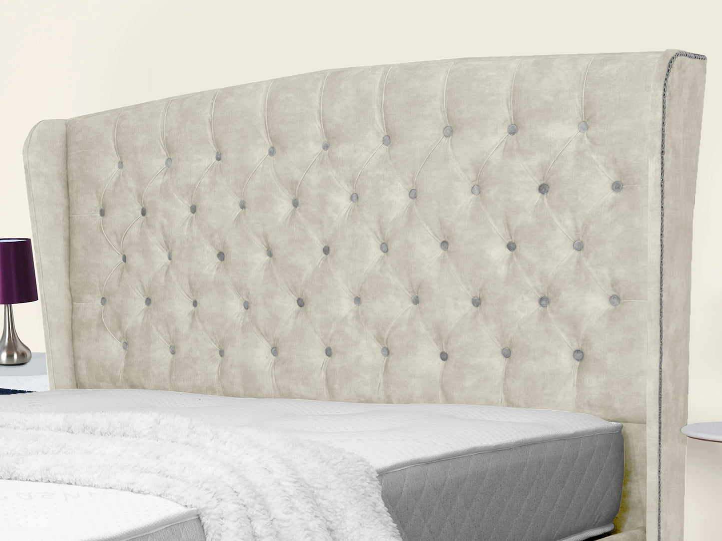 Winchester Upholstered Bed