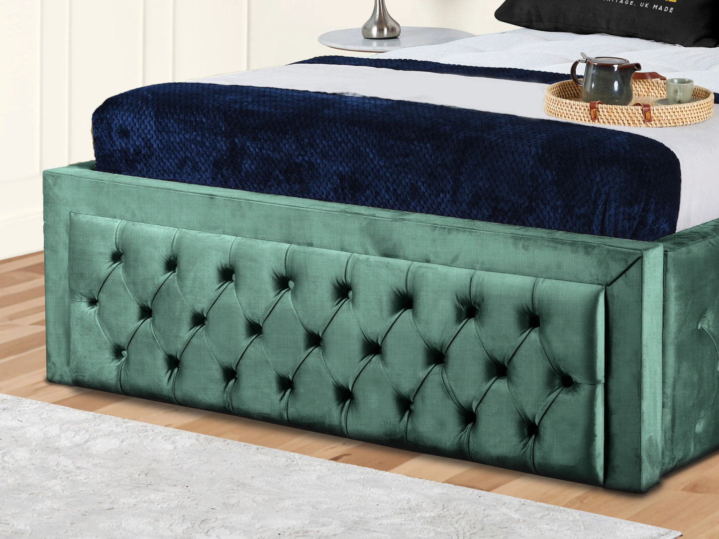 Kiya Upholstered Bed