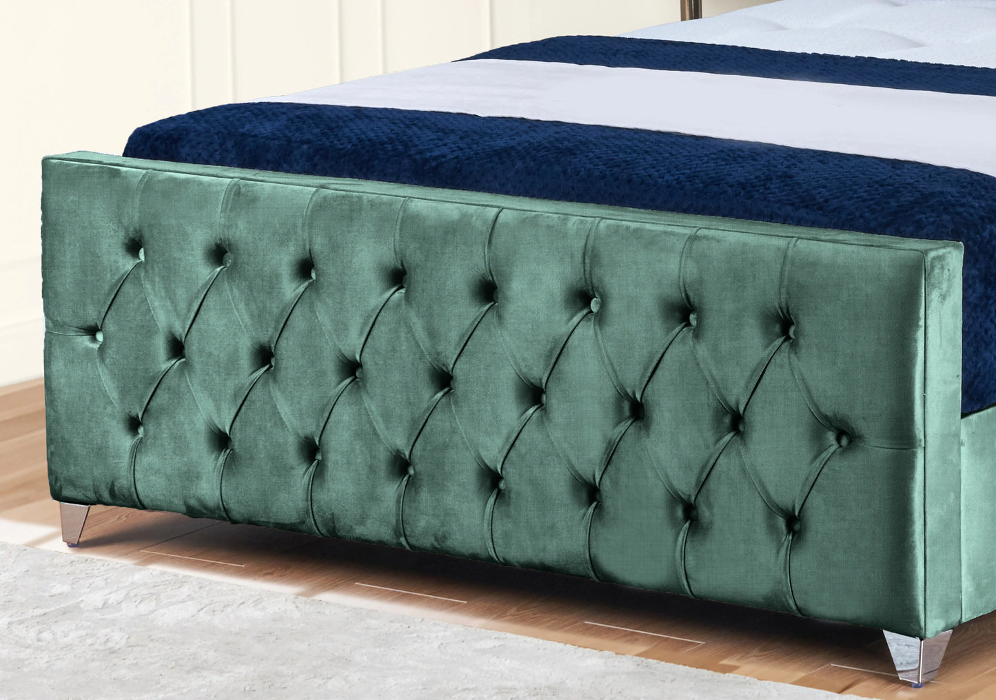 Florida Upholstered bed