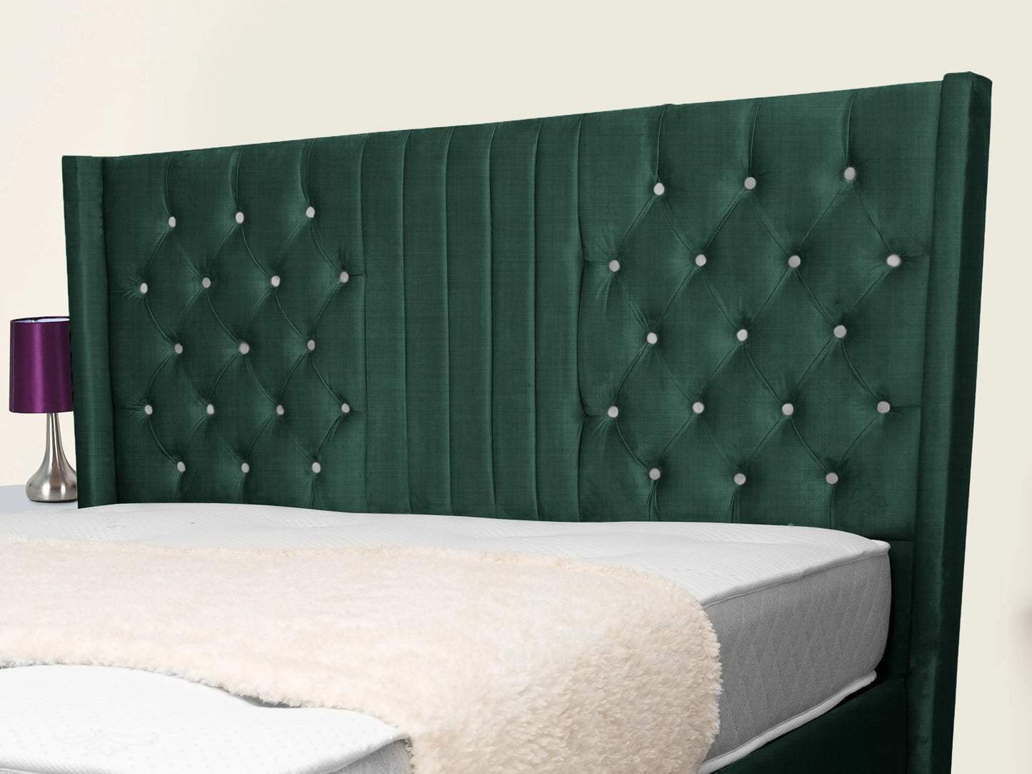 Middleton Winged Upholstered Bed
