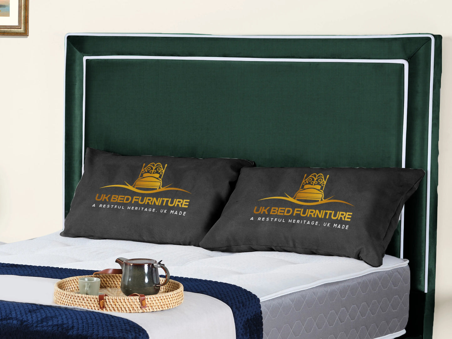 Ariana Upholstered Bed