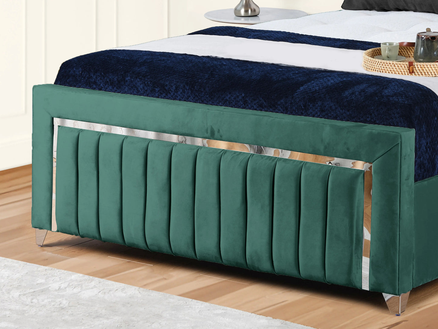 Elizabeth Upholstered Bed