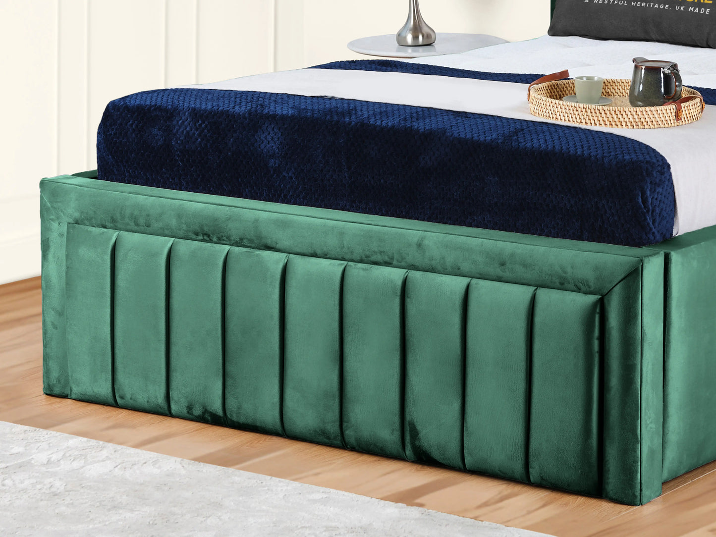 Grand panel Upholstered bed