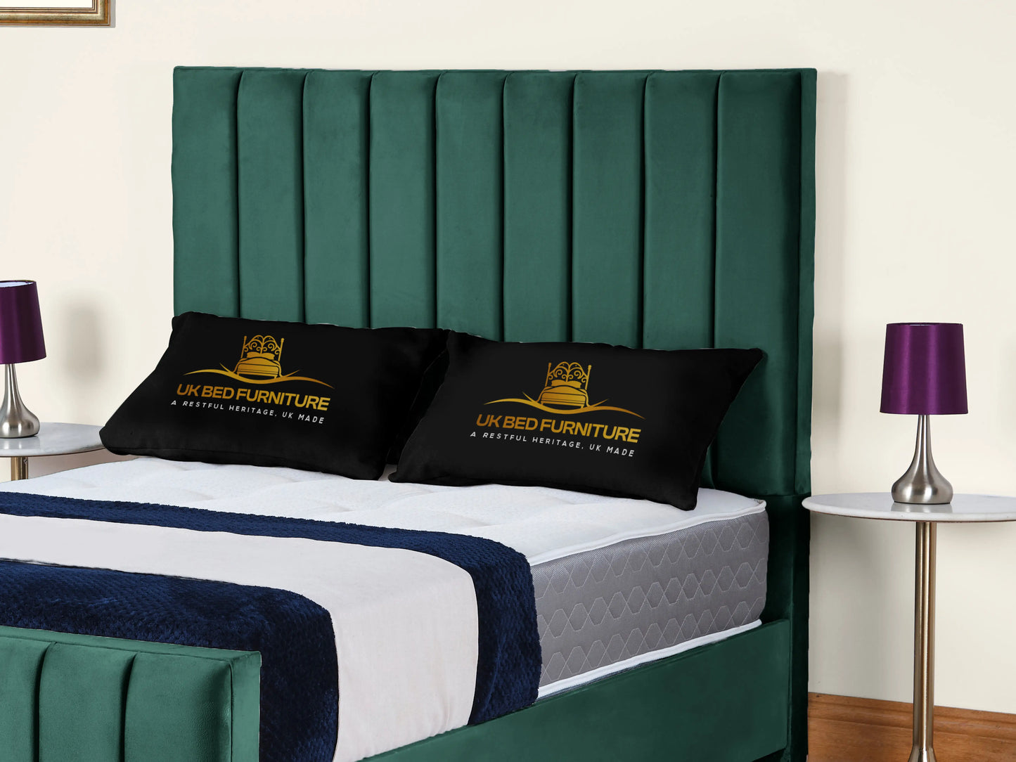 Lisburn Upholstered bed