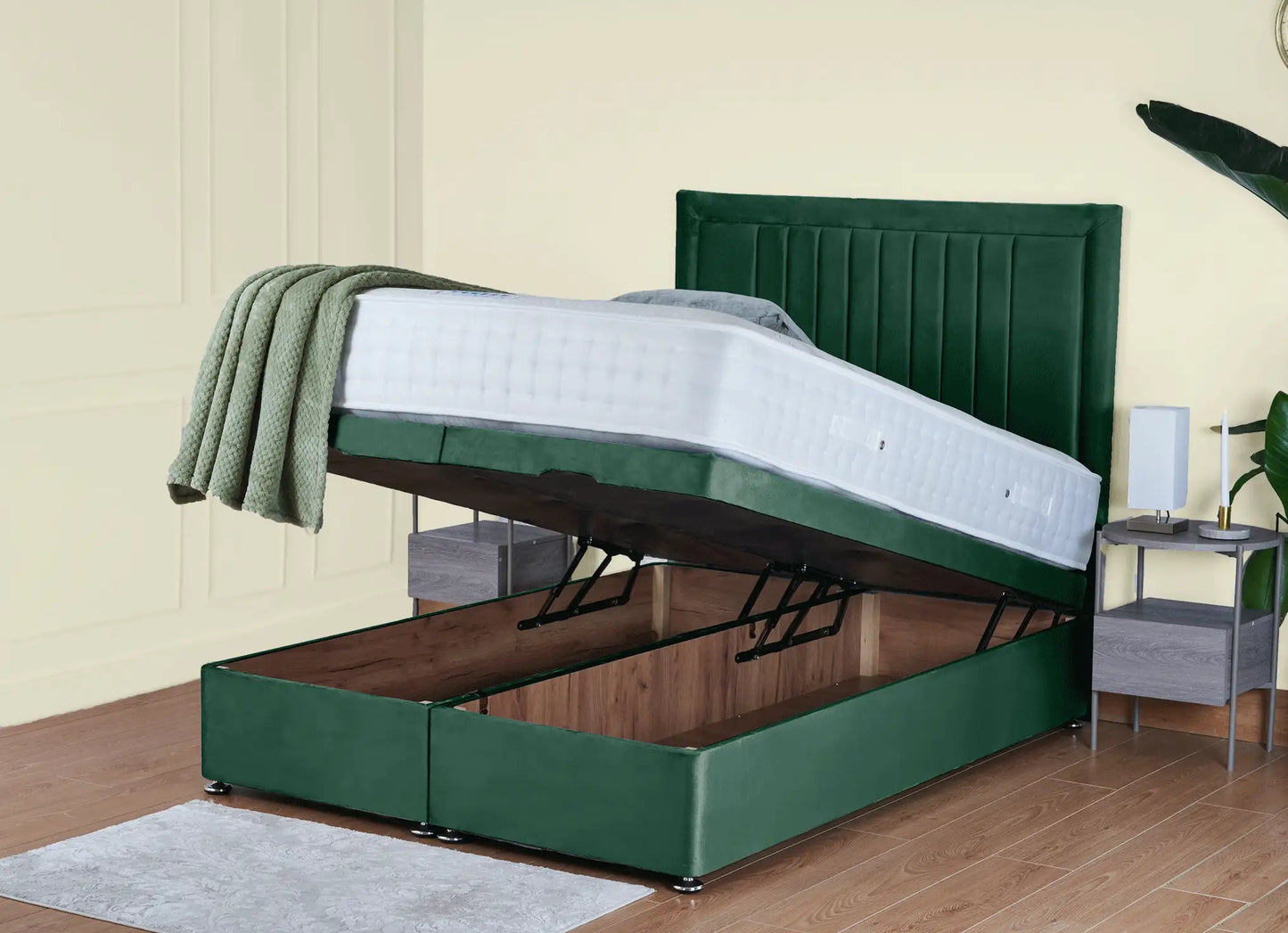 Windsor Ottoman Bed