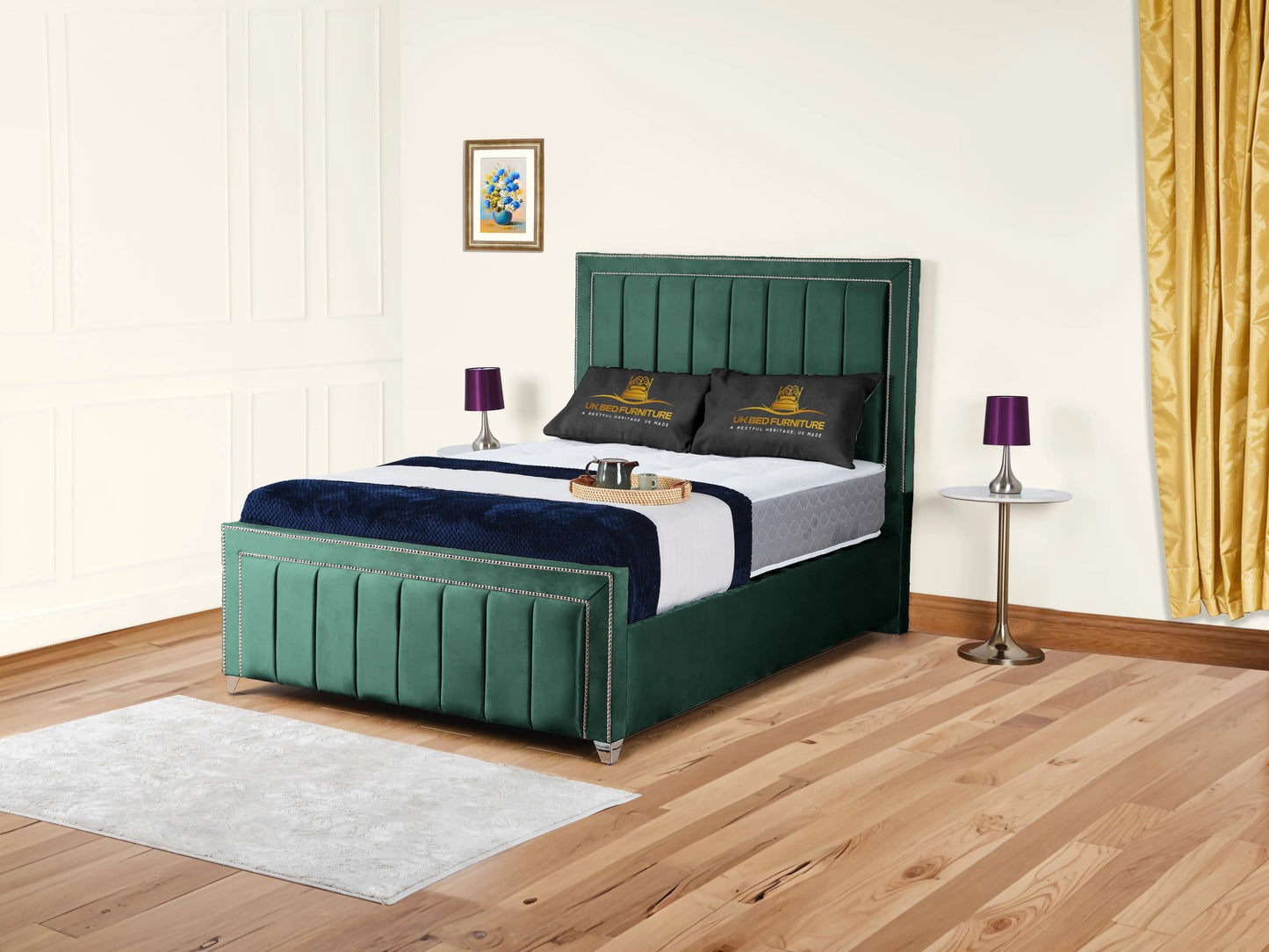 Serena Upholstered bed