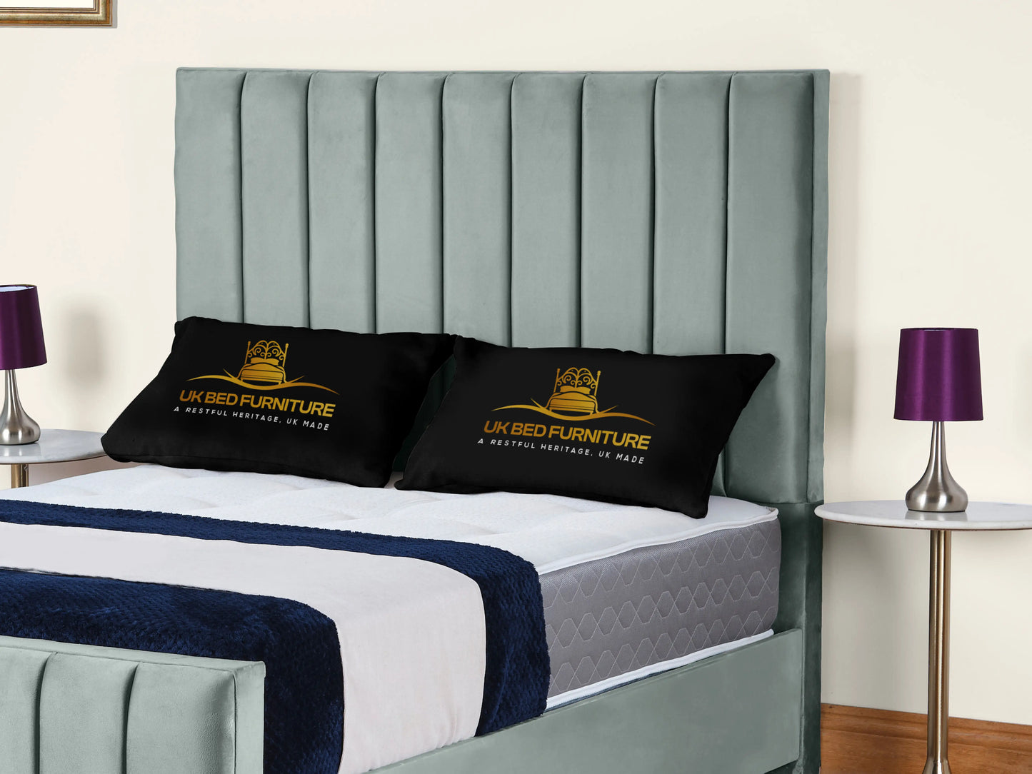Lisburn Upholstered bed