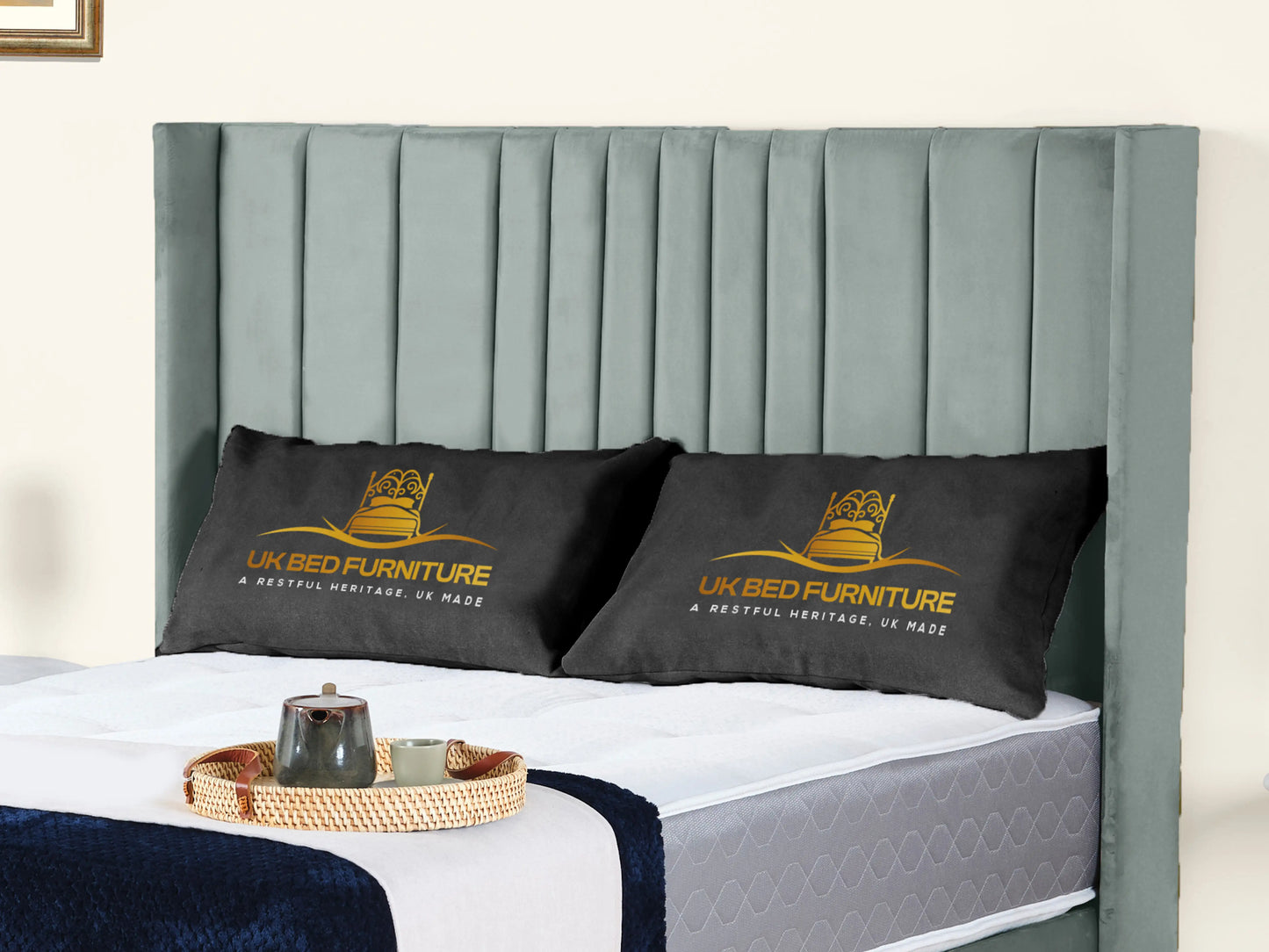 Valencia Lined Wings Upholstered Bed