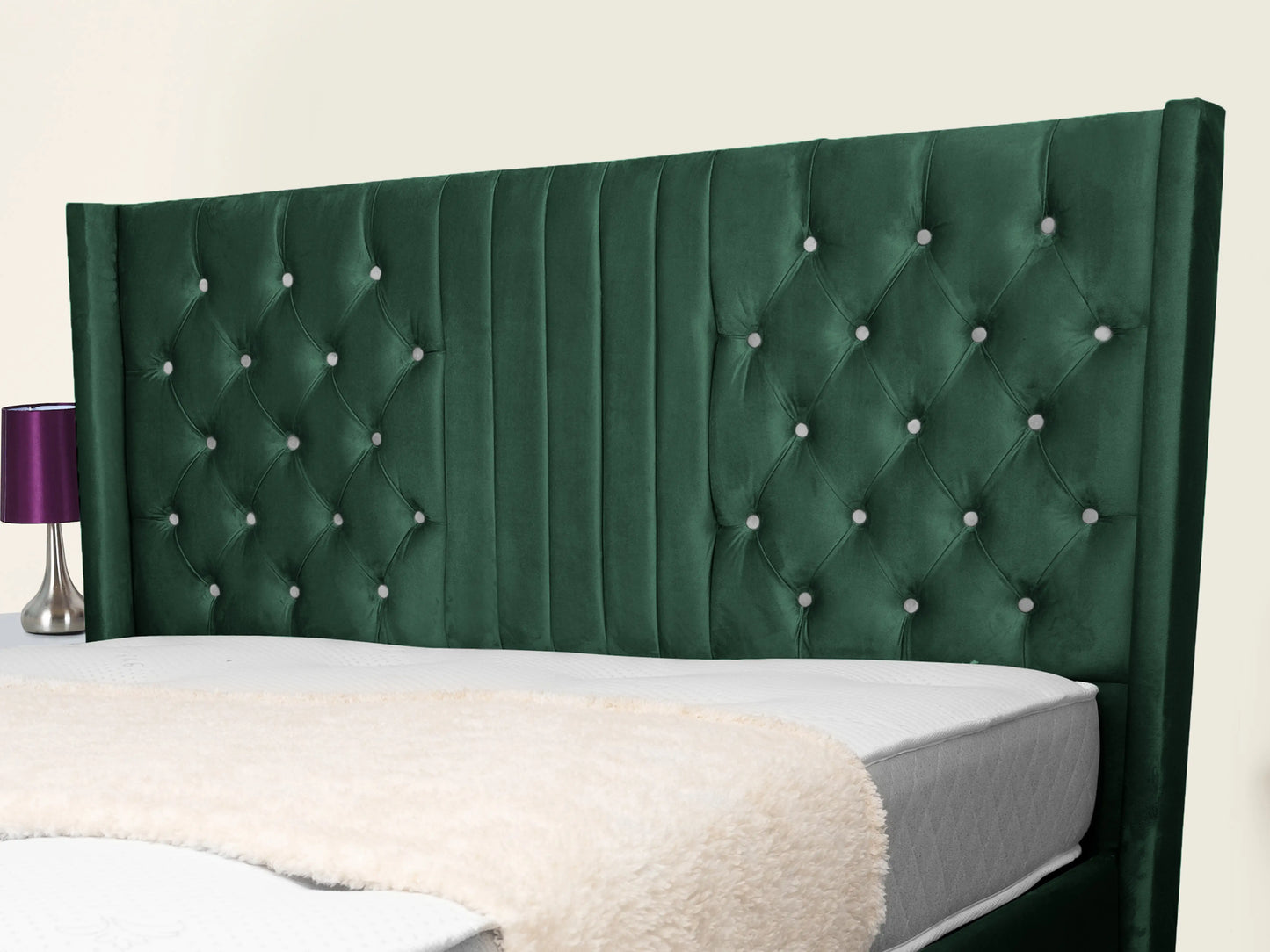 Middleton Winged Upholstered Bed
