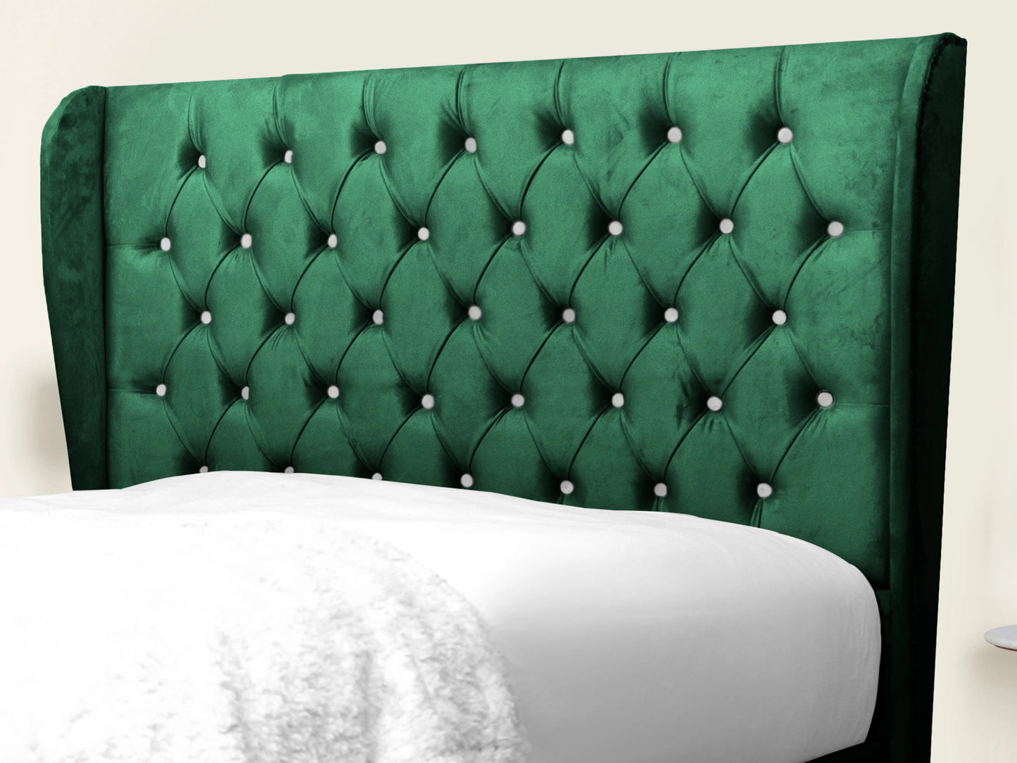 Miri Winged Upholstered Bed