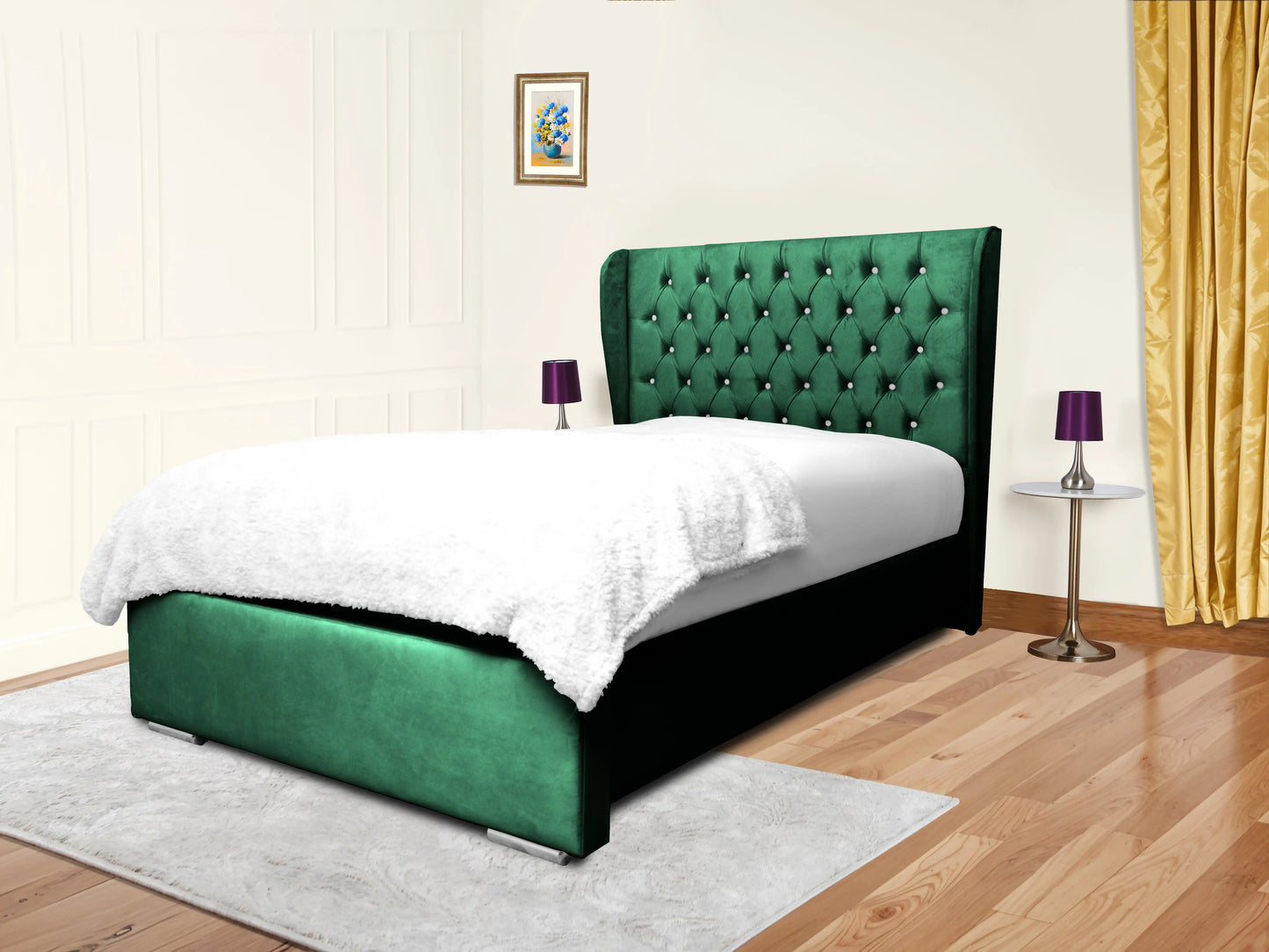Miri Winged Upholstered Bed