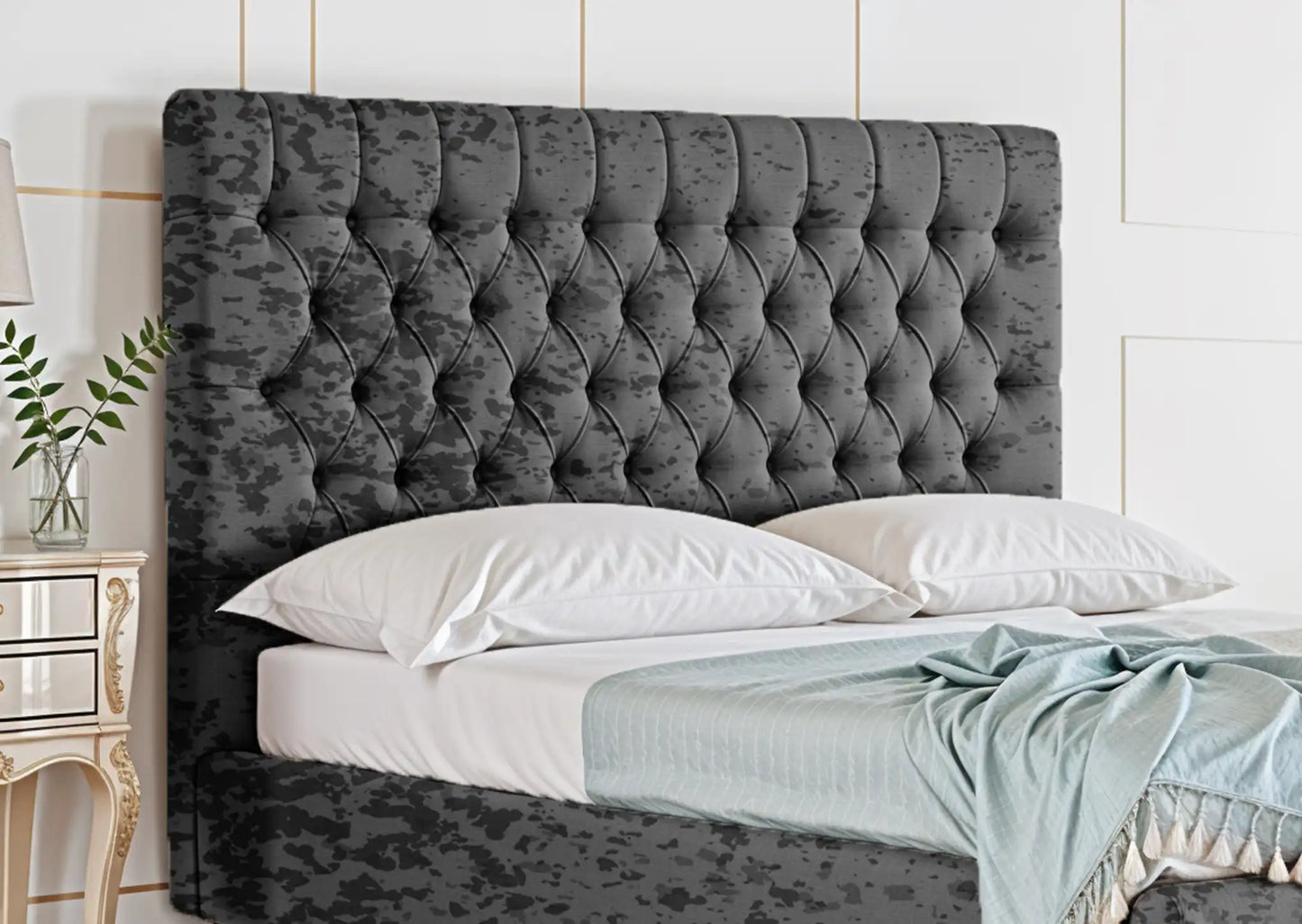 Prague Upholstered Bed