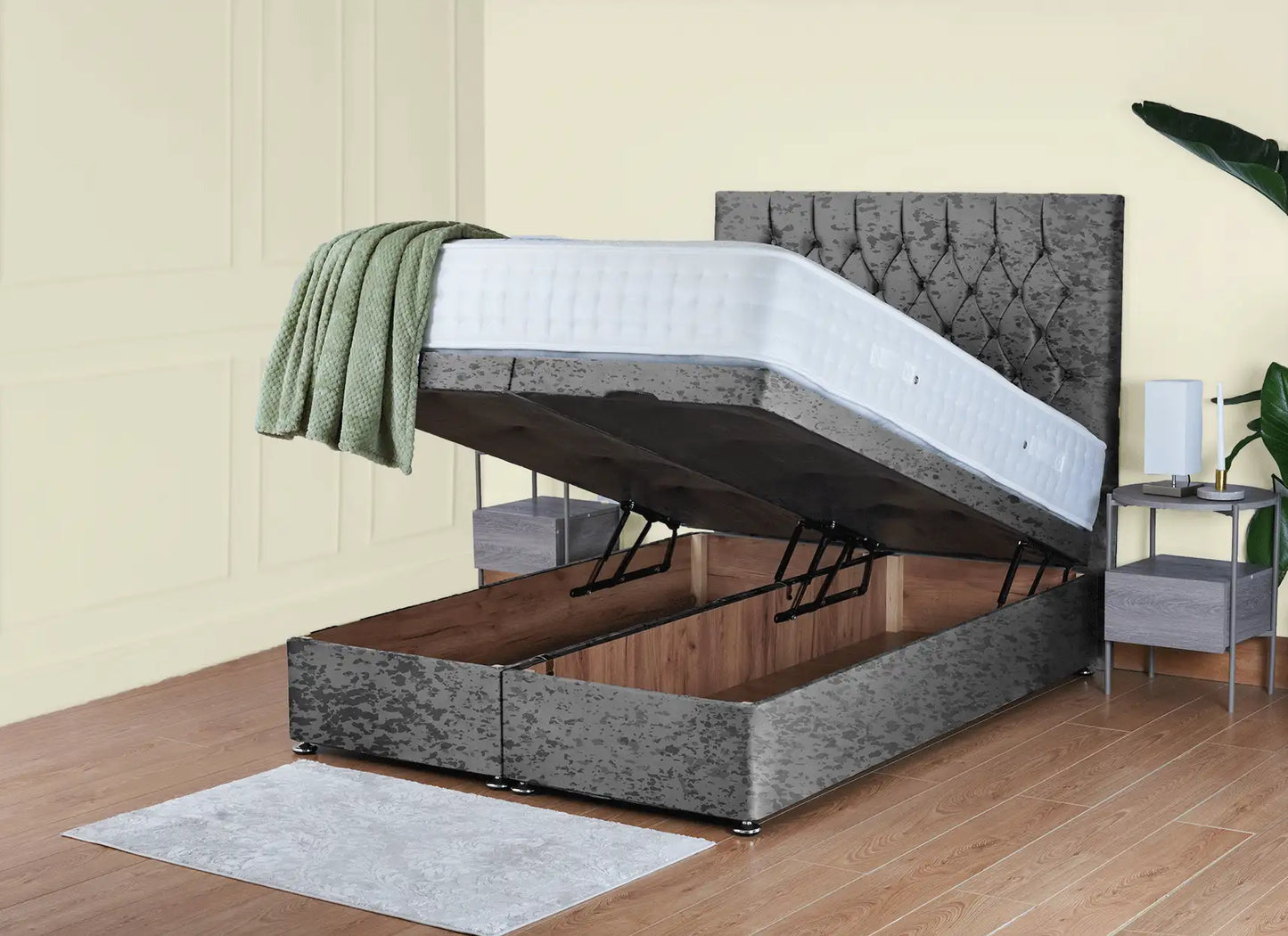 Montreal Ottoman Bed