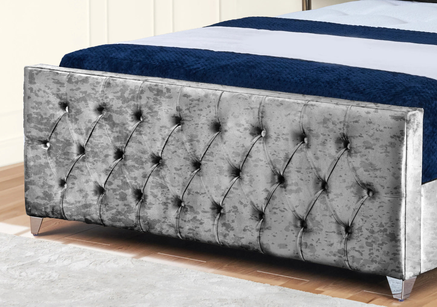 Florida Upholstered bed