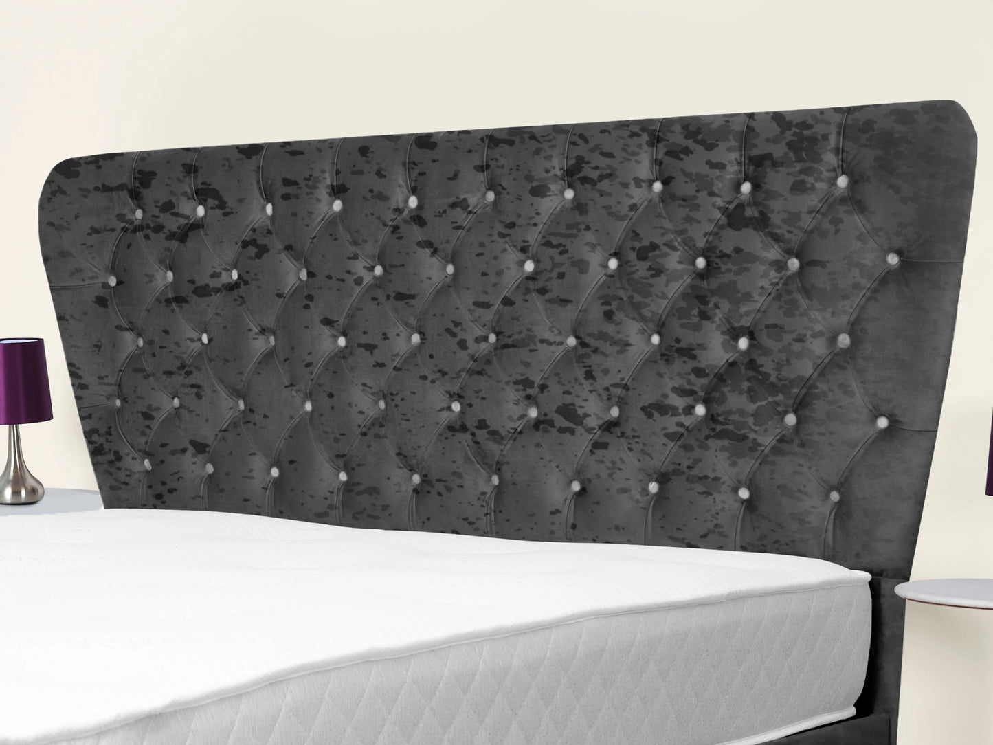 Kendall Winged Upholstered Bed