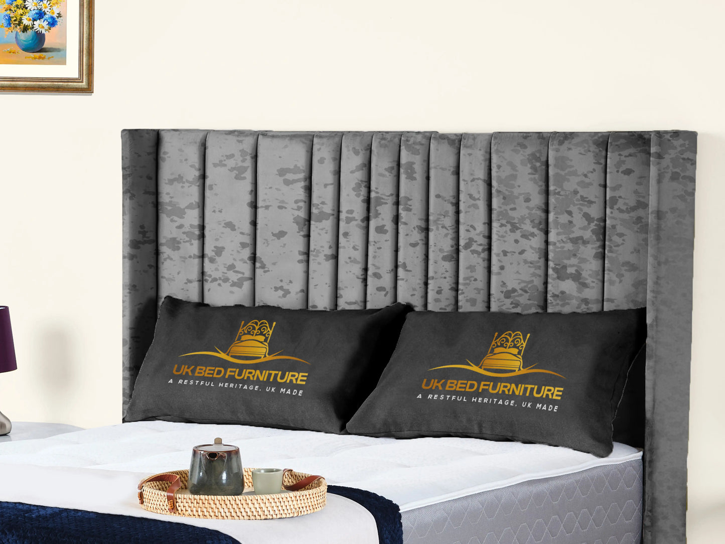 Valencia Lined Wings Upholstered Bed