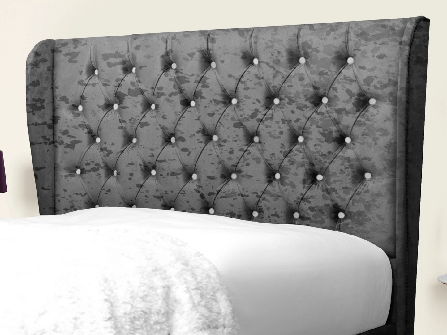 Miri Winged Upholstered Bed
