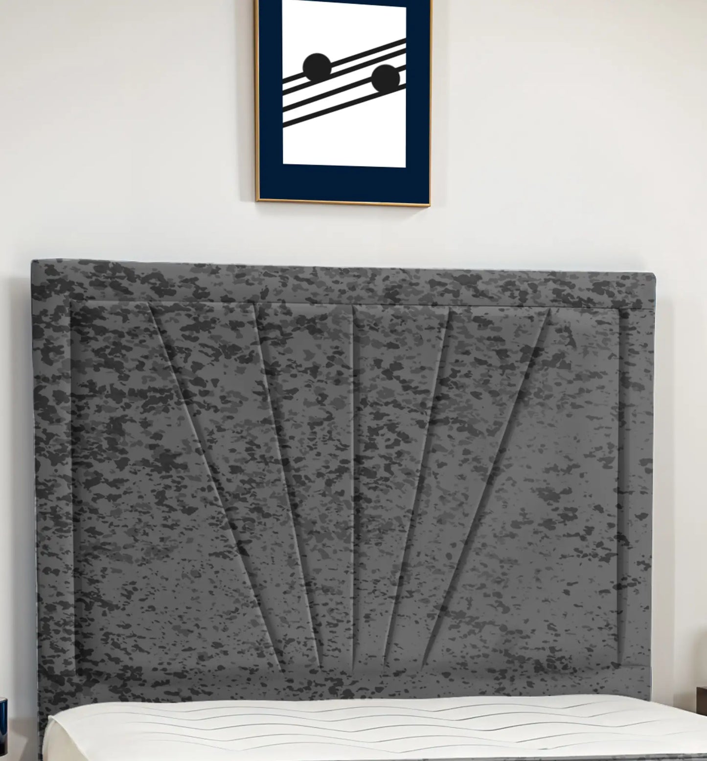 Zahah upholstered bed