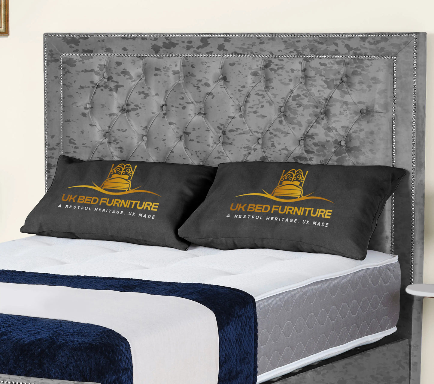Hamilton Upholstered Bed