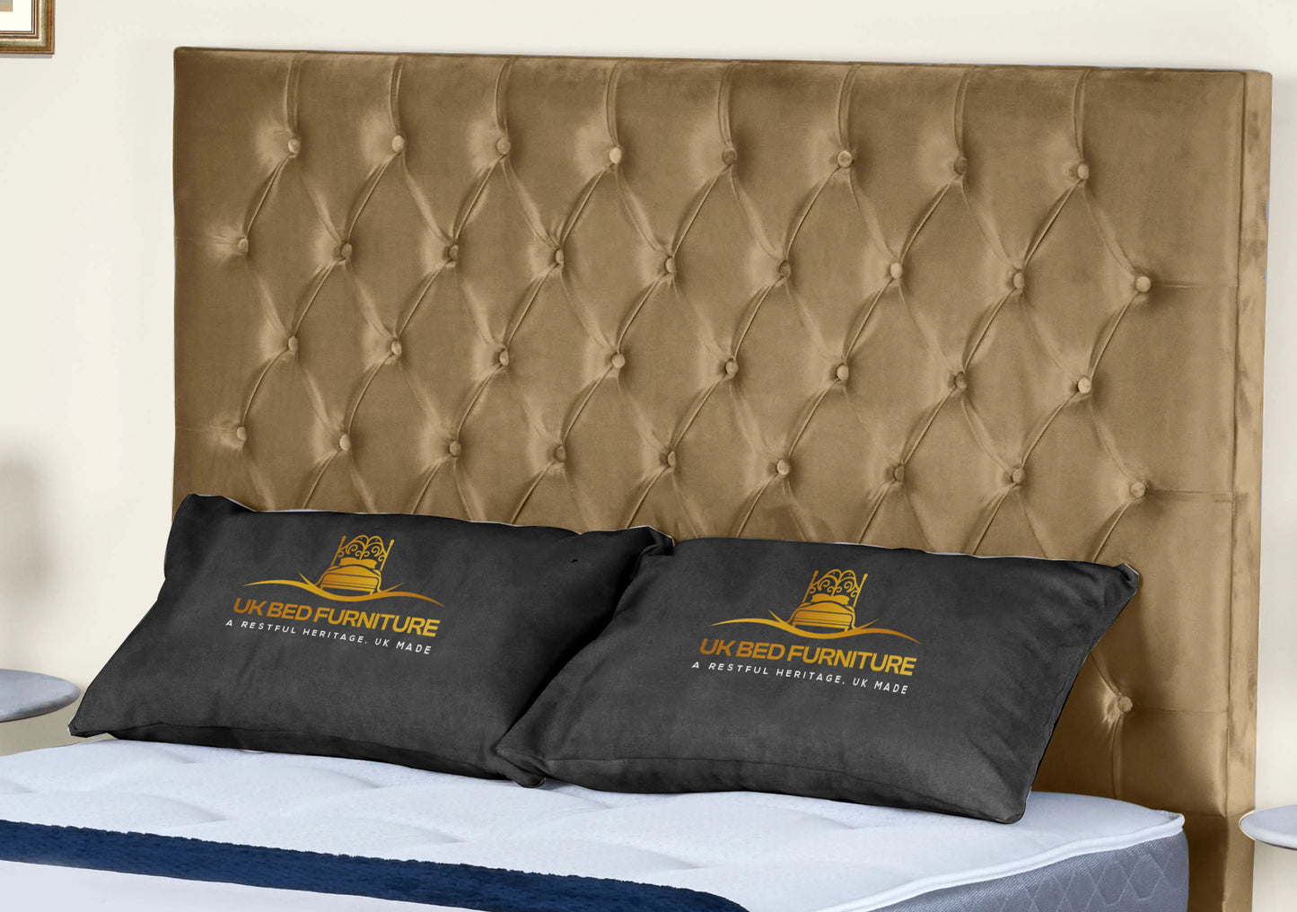 Florida Upholstered bed