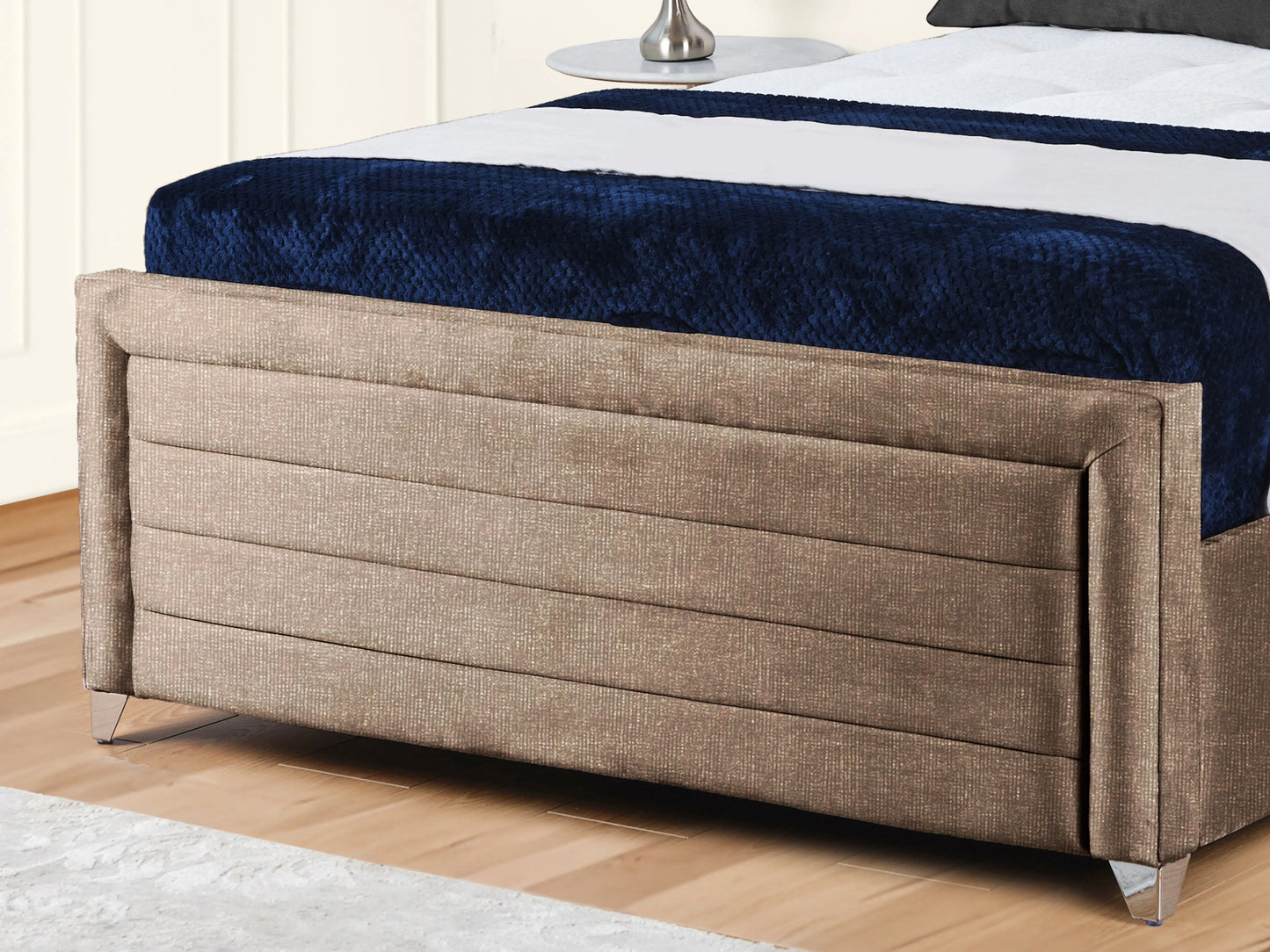 Safina Upholstered Bed