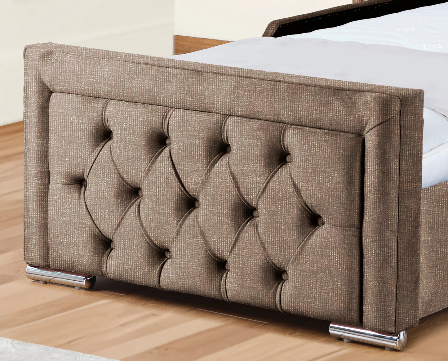 Noha Upholstered Bed