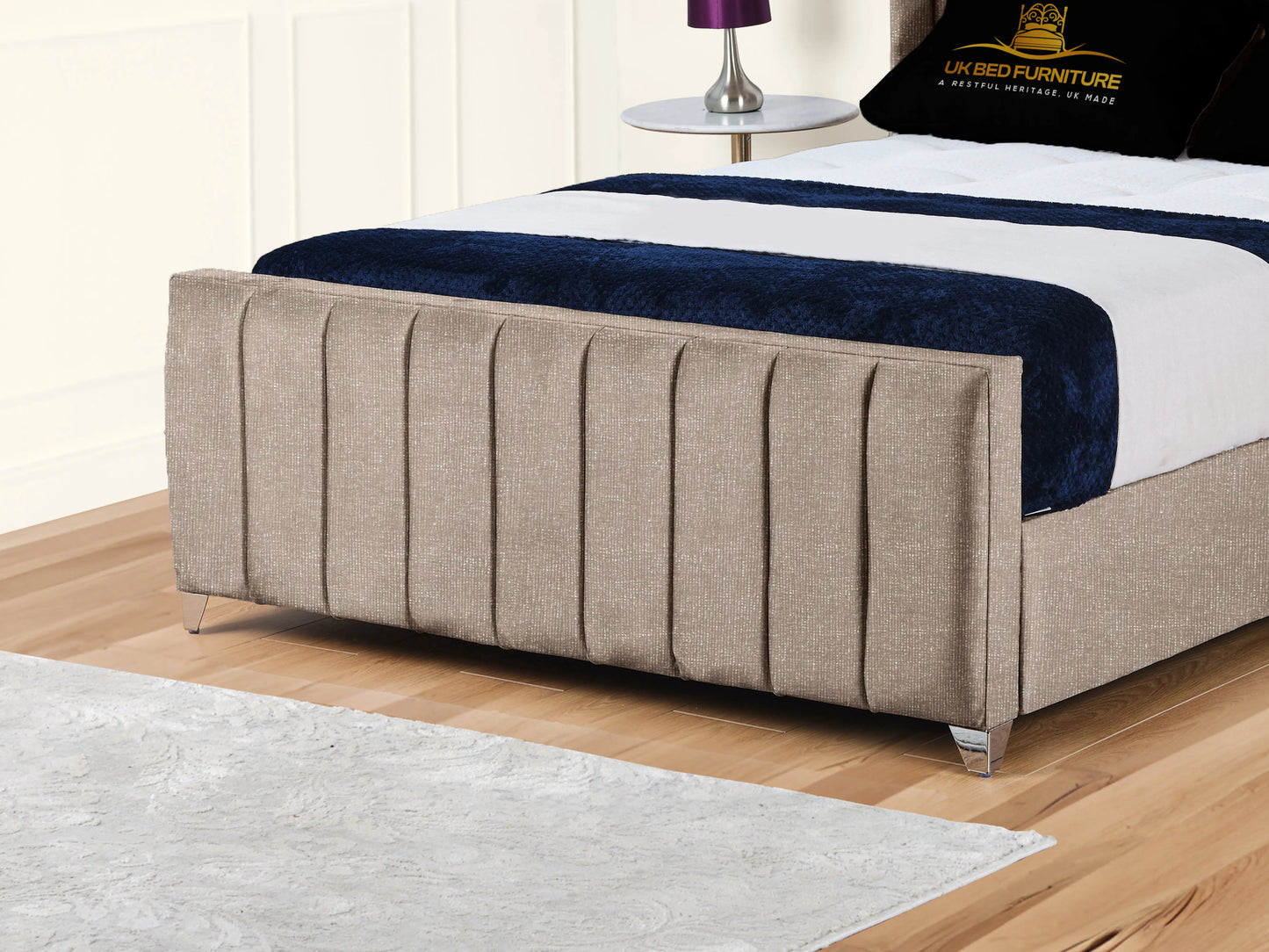 Empire Winged upholstered Bed