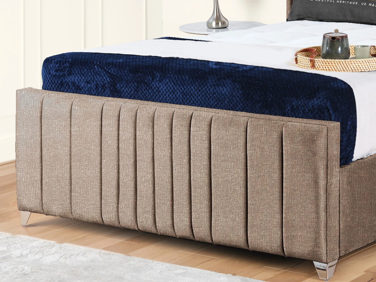 Valencia Lined Wings Upholstered Bed