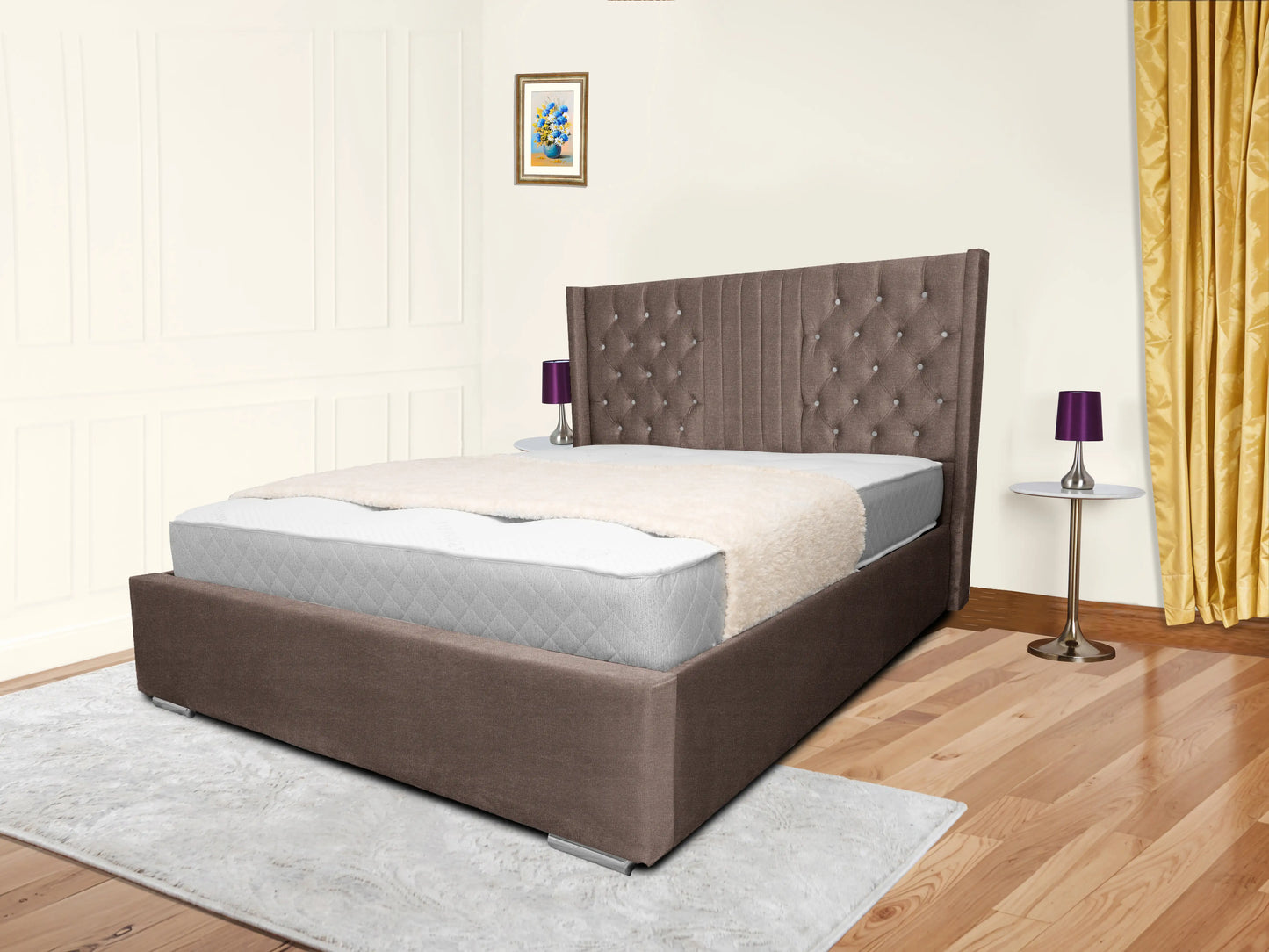 Middleton Winged Upholstered Bed