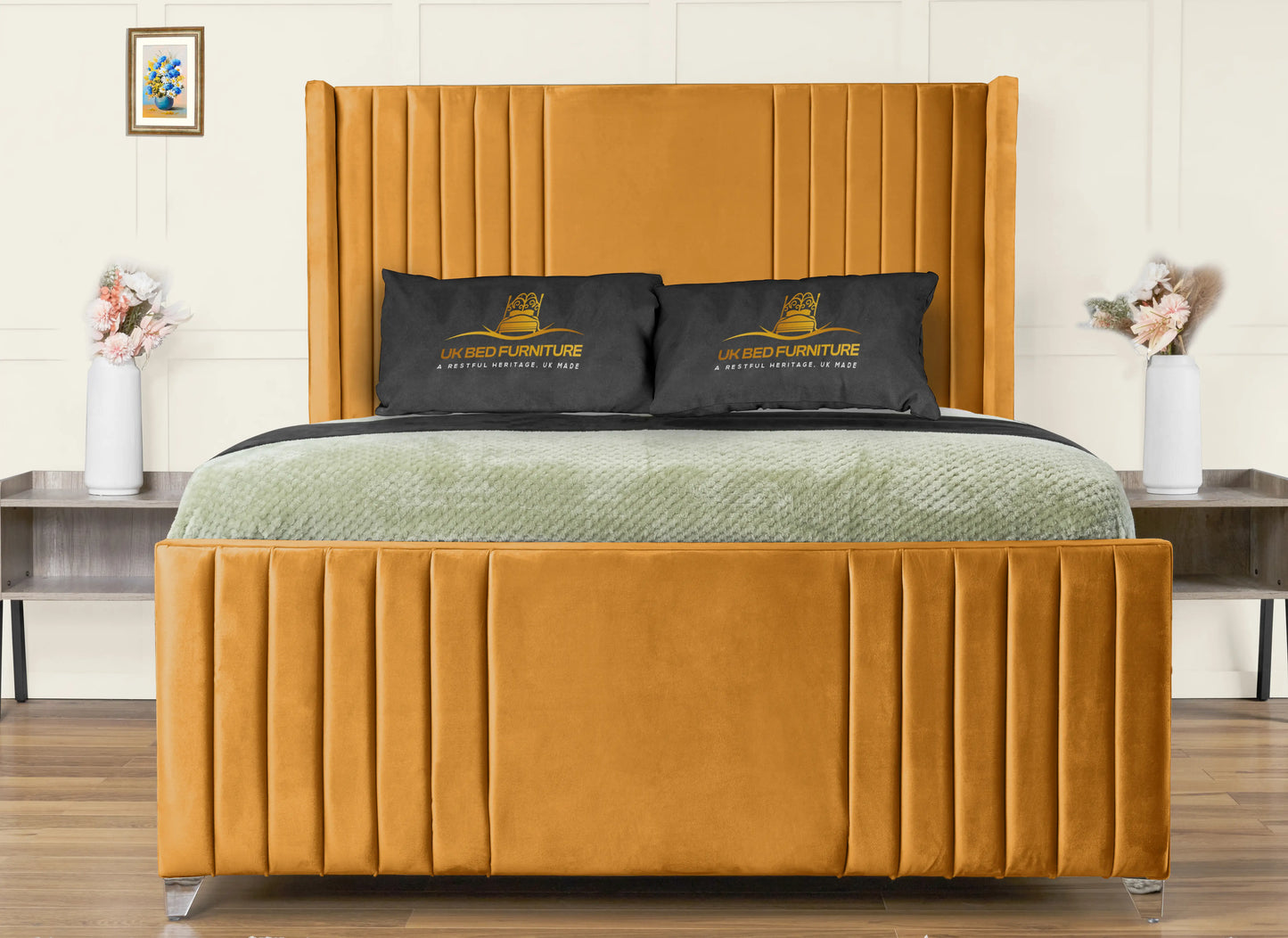 Elise lined winged Upholstered Bed