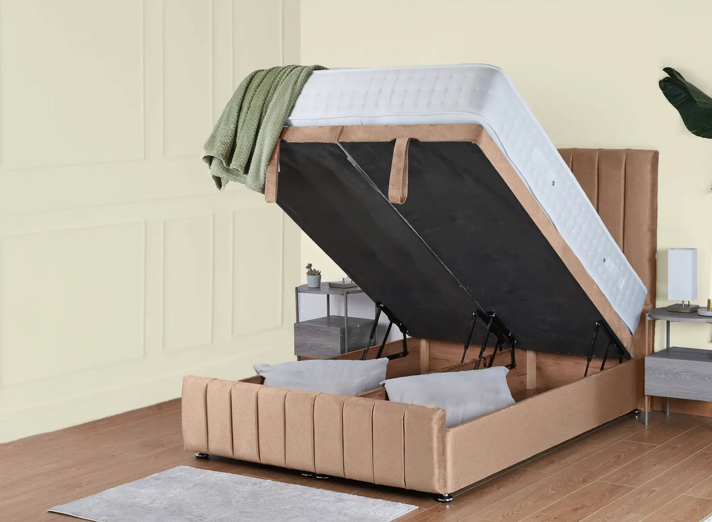Hamilton Ottoman Bed
