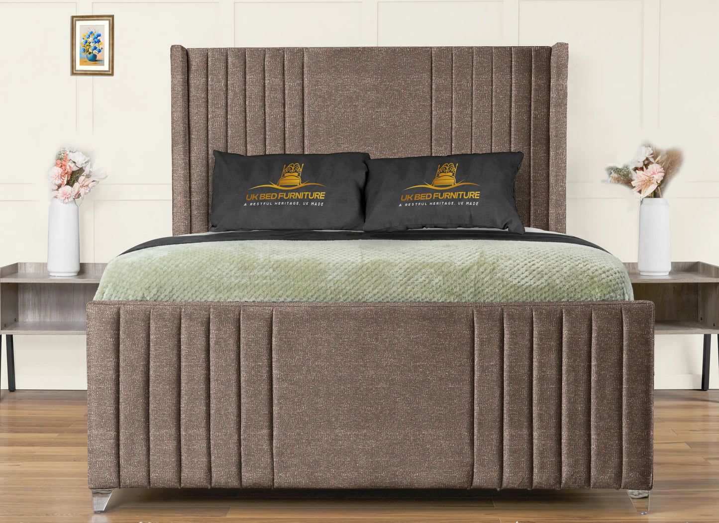 Elise lined winged Upholstered Bed