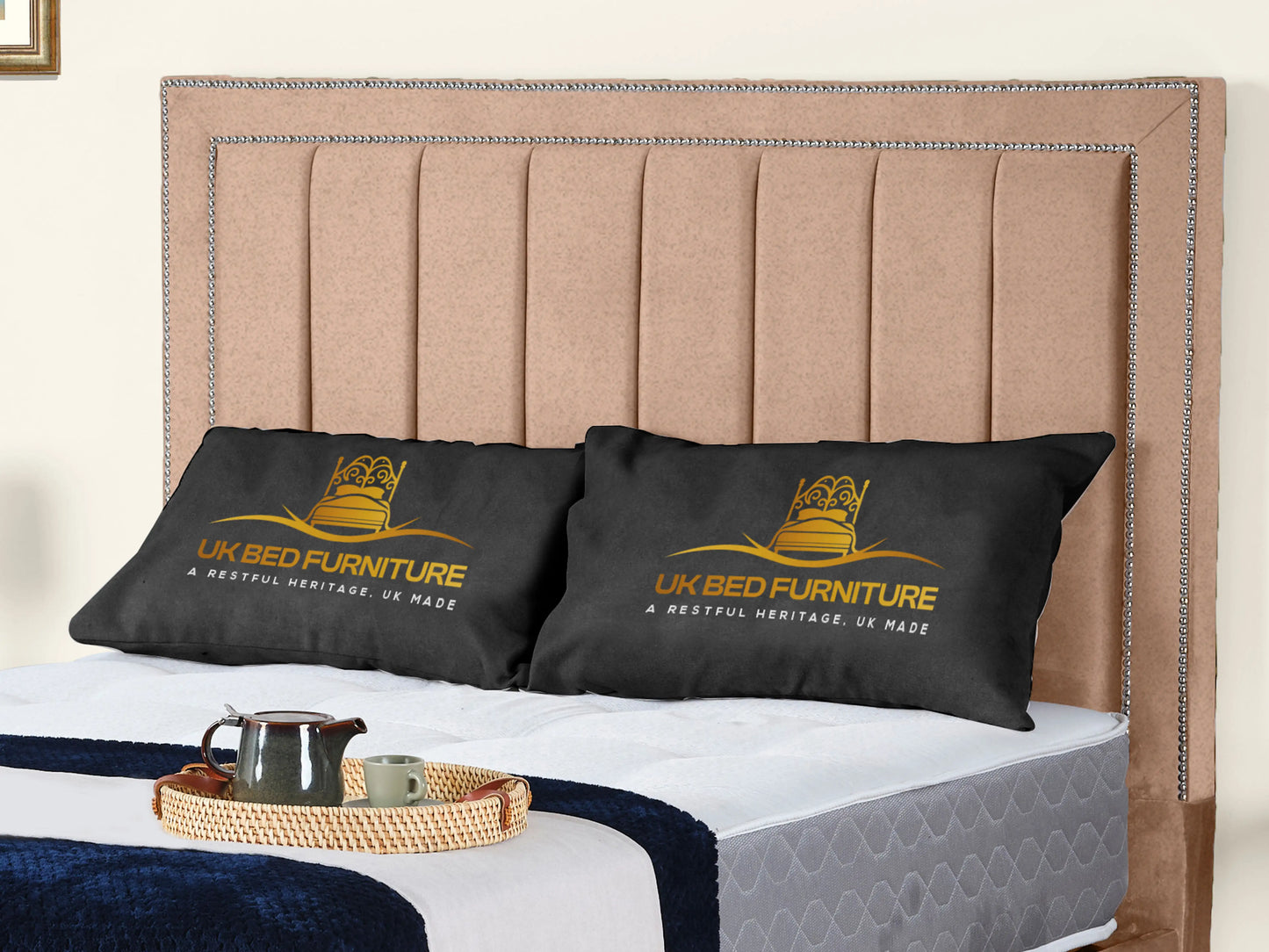 Serena Upholstered bed