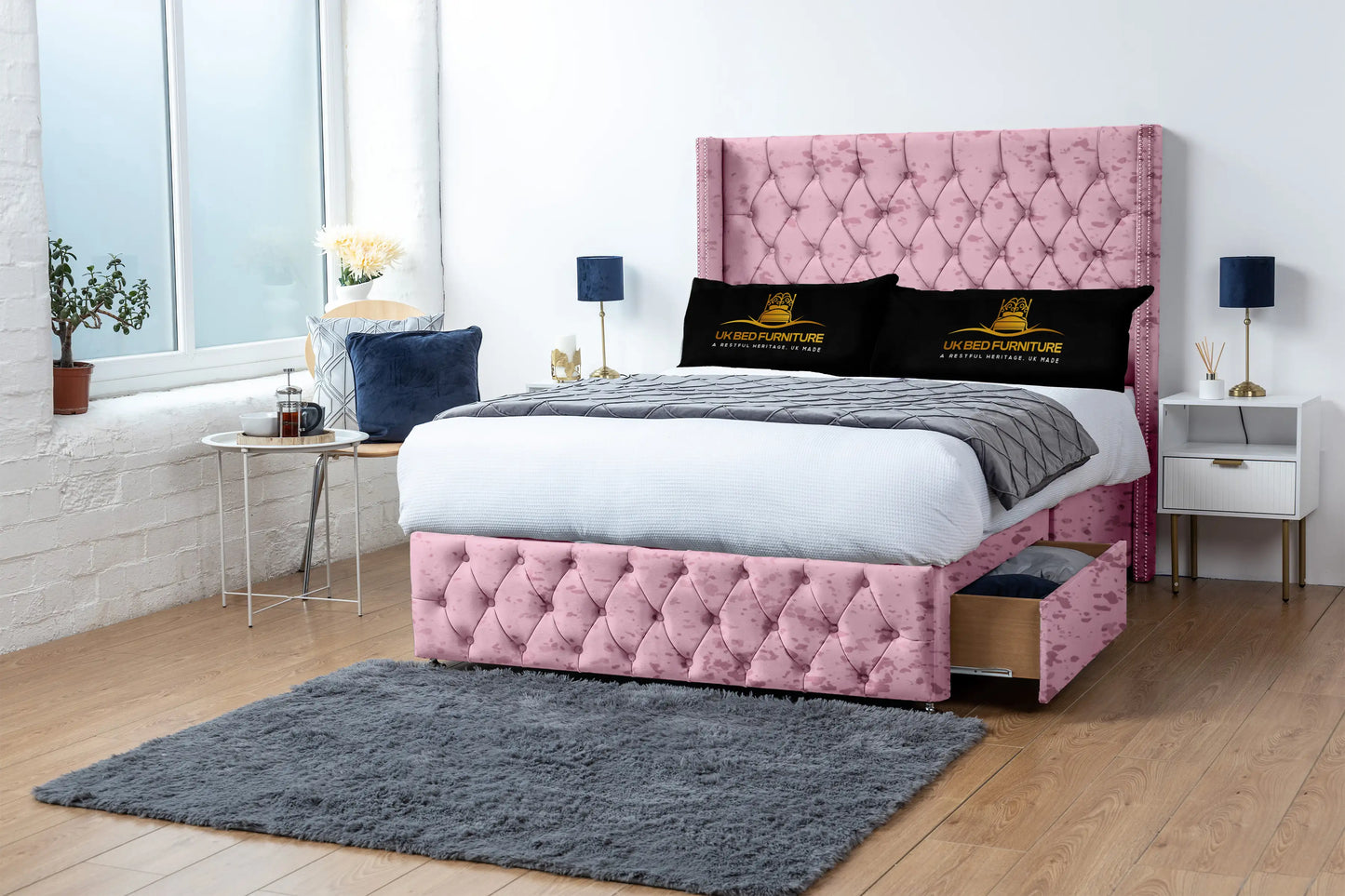 Jasmine Divan Bed