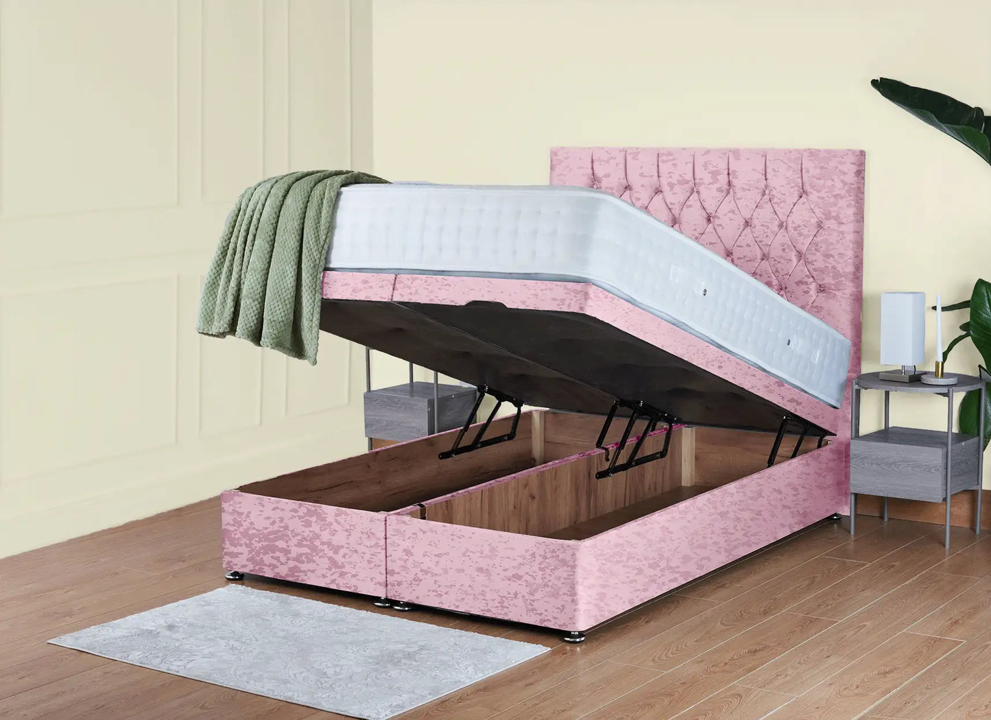 Montreal Ottoman Bed