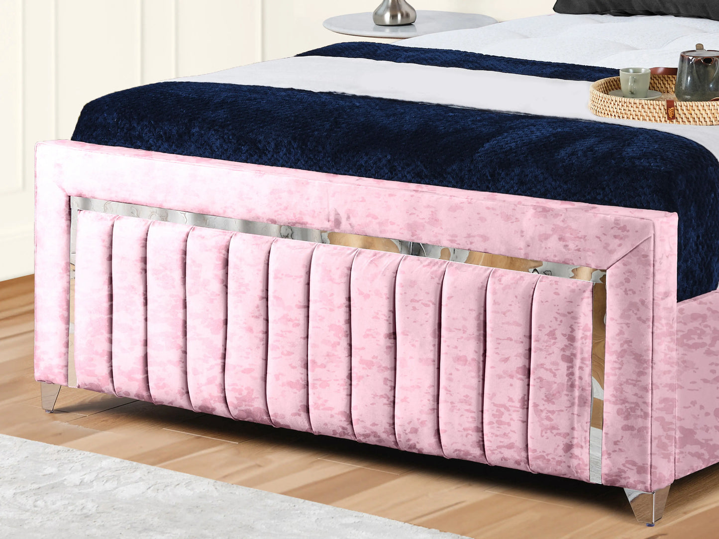 Elizabeth Upholstered Bed