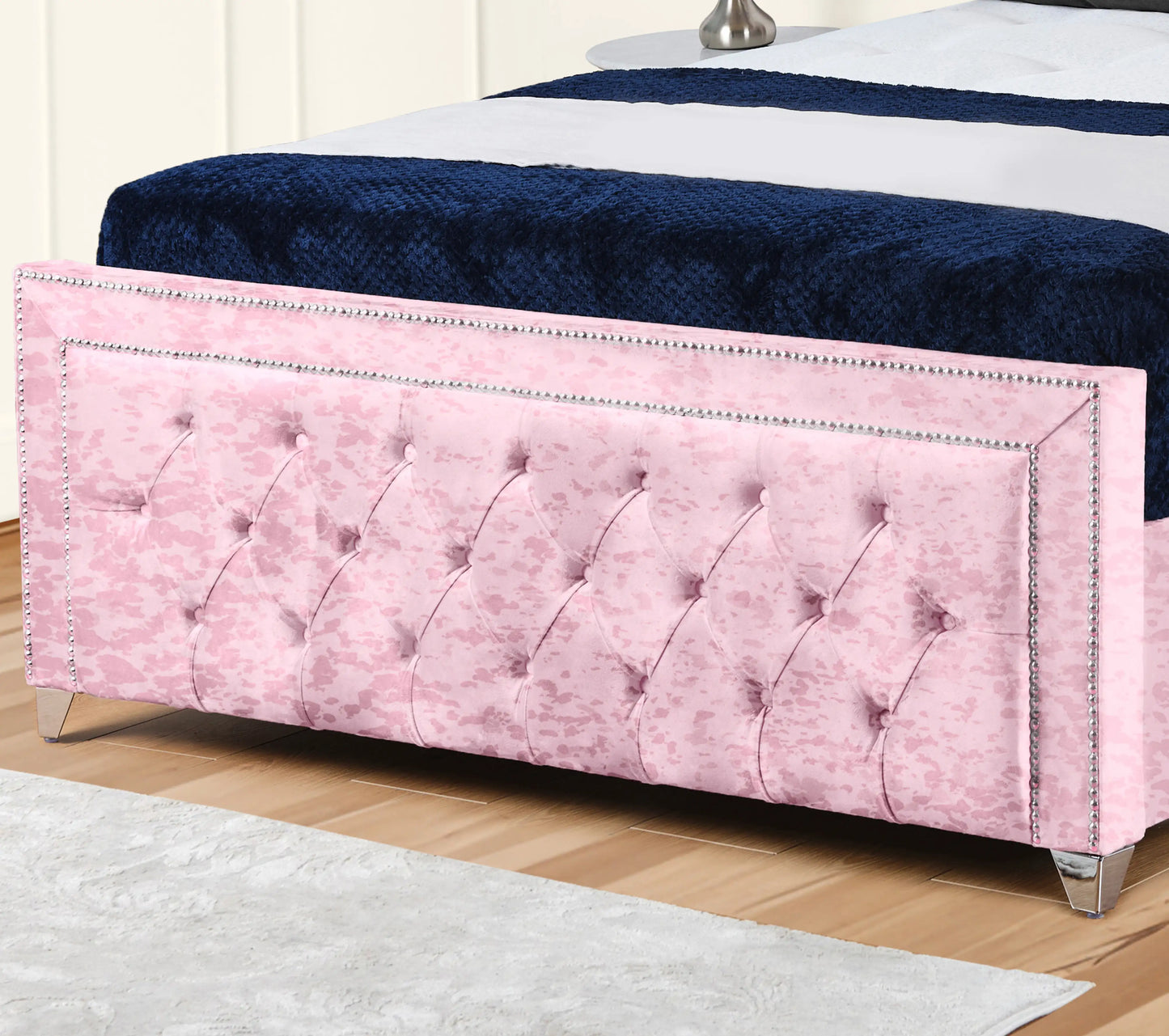Hamilton Upholstered Bed