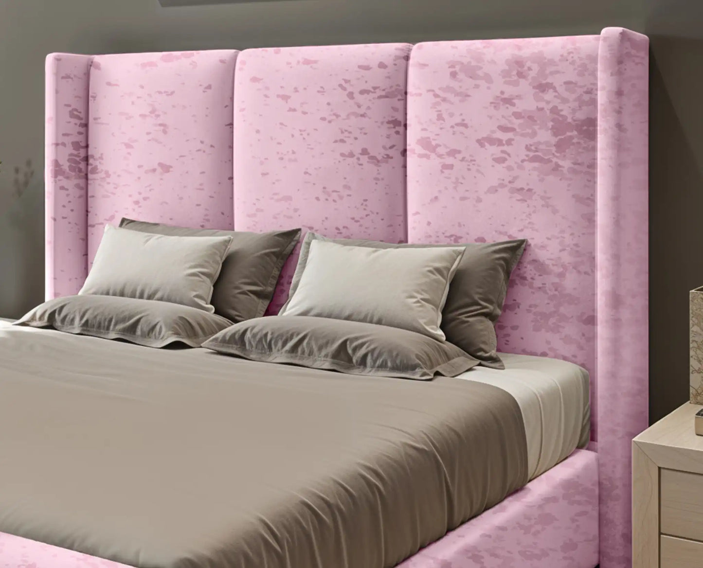 Miami winged Upholstered Bed