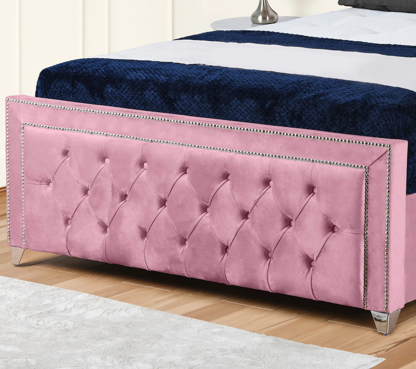 Hamilton Upholstered Bed