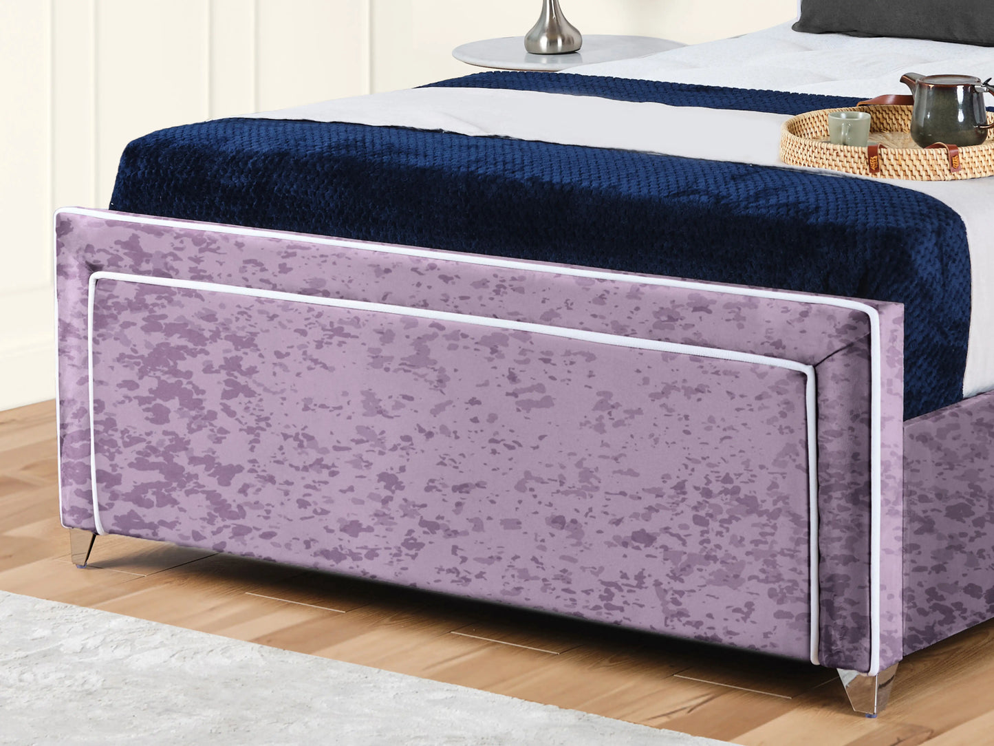 Ariana Upholstered Bed