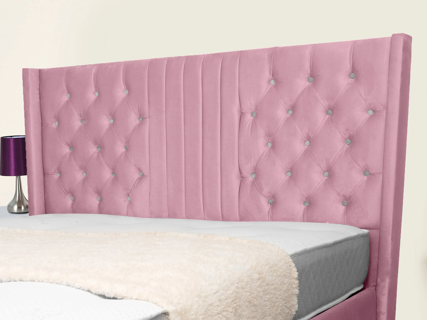 Middleton Winged Upholstered Bed