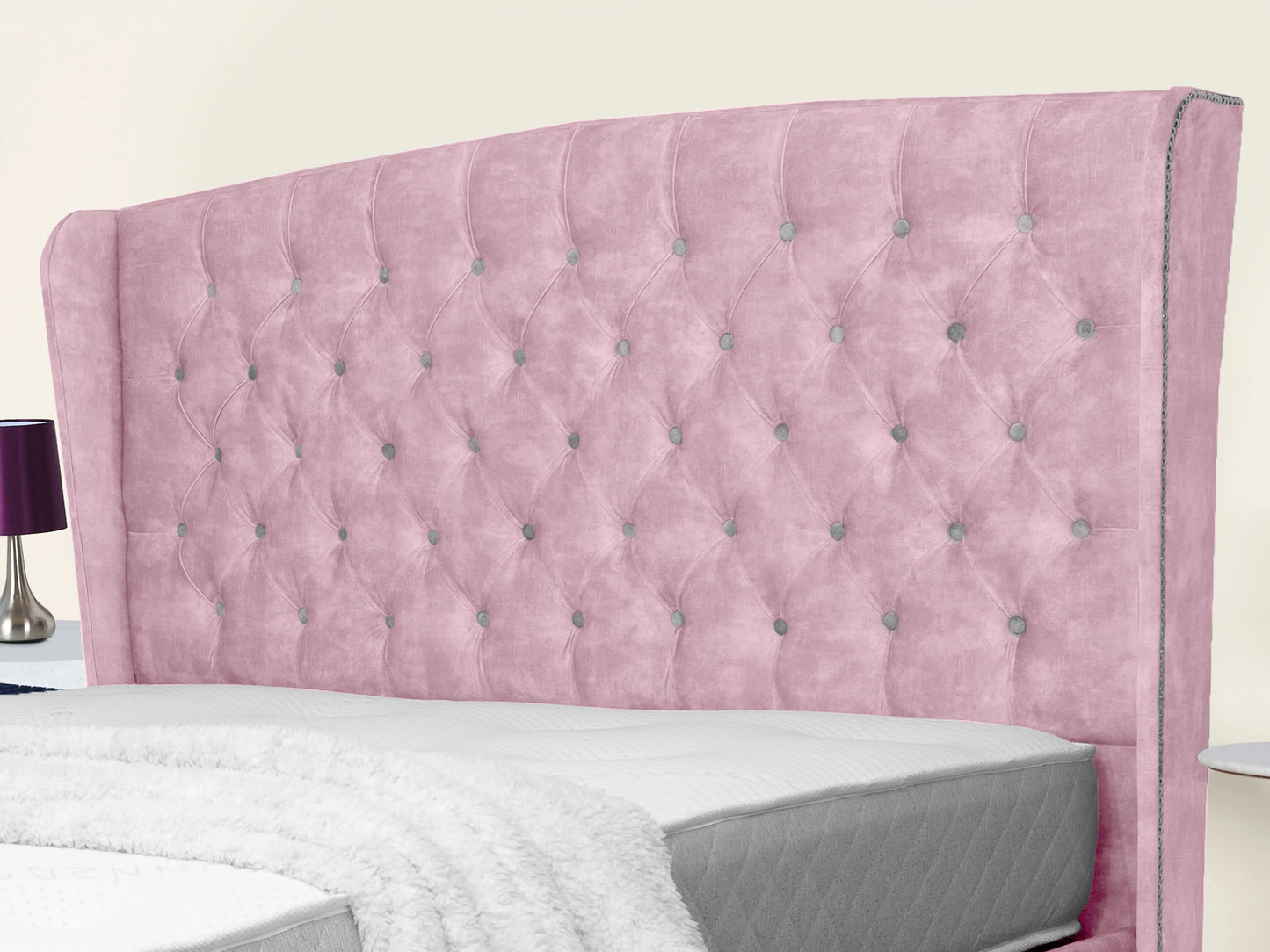 Winchester Upholstered Bed