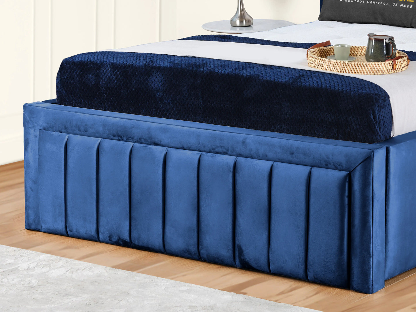 Grand panel Upholstered bed
